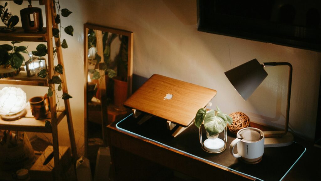best-laptop-stands-for-desk-ergonomics